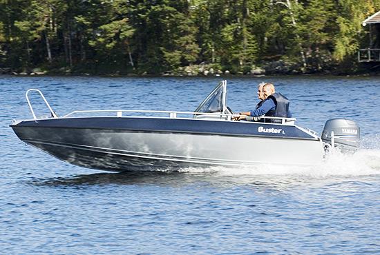 Test av Buster L med Evinrude 60 hk E-TEC